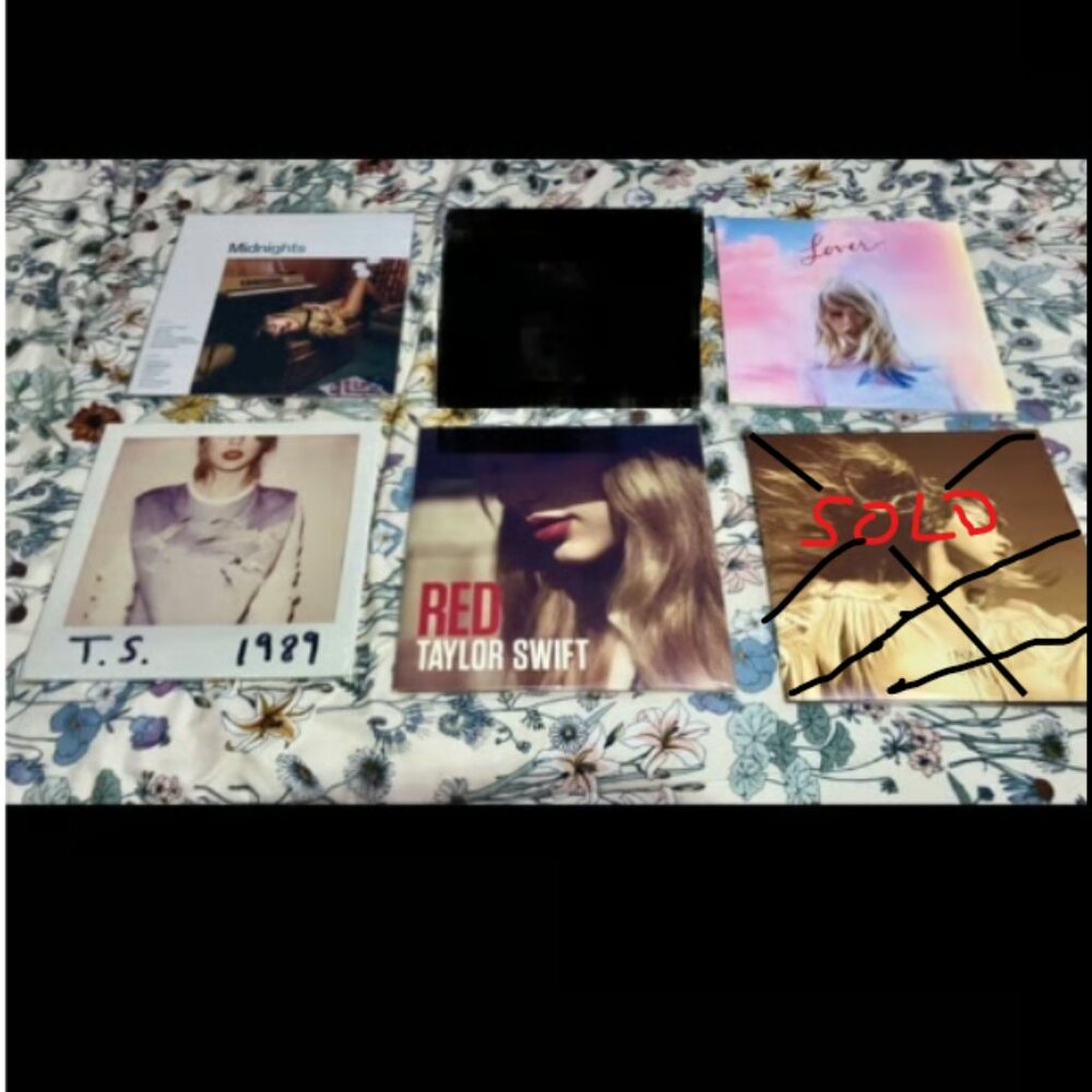 Taylor Swift Vinyl Bundle